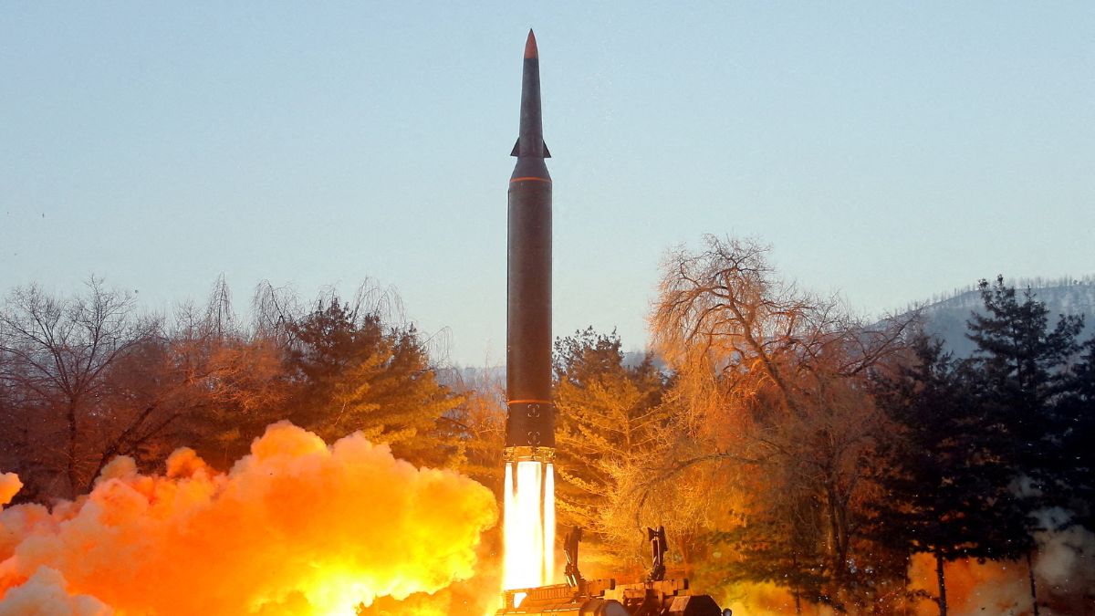 North Korea Fires 2 Ballistic Missiles Towards Japan Sea 6th In Last 2 Weeks Condemns Us Drill